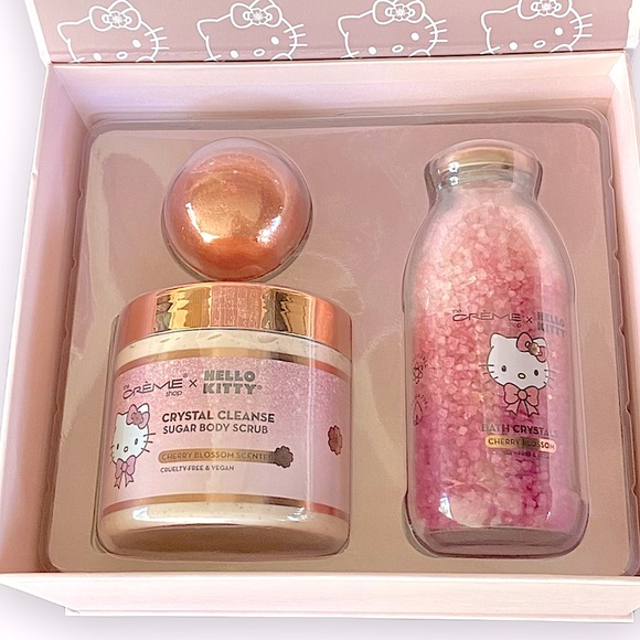 🌸 Ultimate Hello Kitty Lovely Luxury Spa Day Gift Set! NWT! 🌸 - Picture 6 of 13